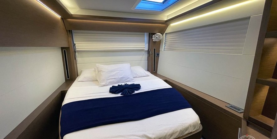 Lagoon 50