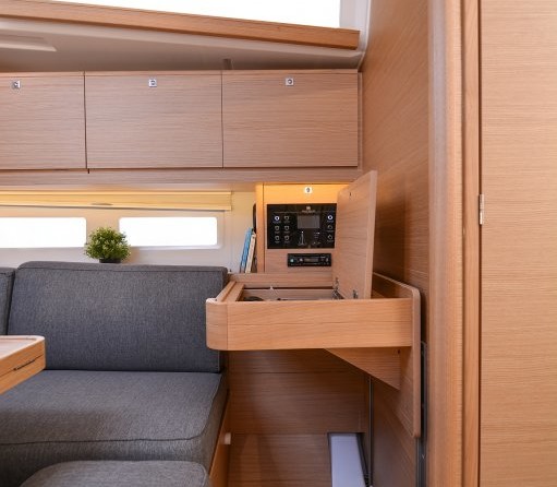 Dufour 390 Grand Large