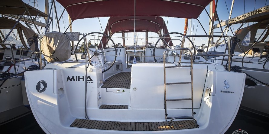 Beneteau Oceanis 46