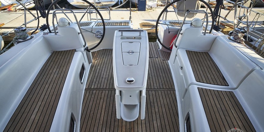Beneteau Oceanis 46
