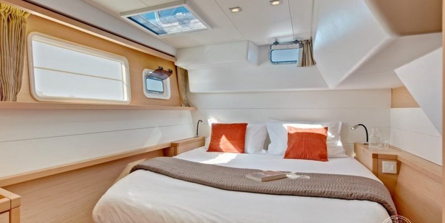Lagoon 450