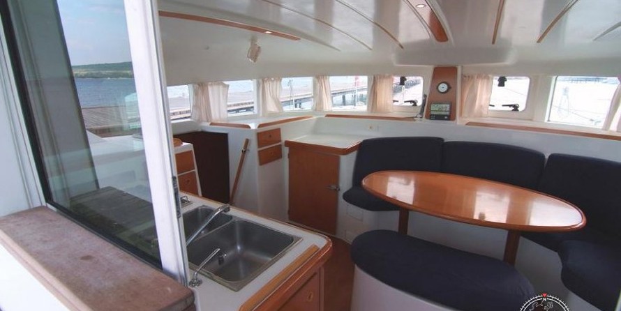 Lagoon 380 S2