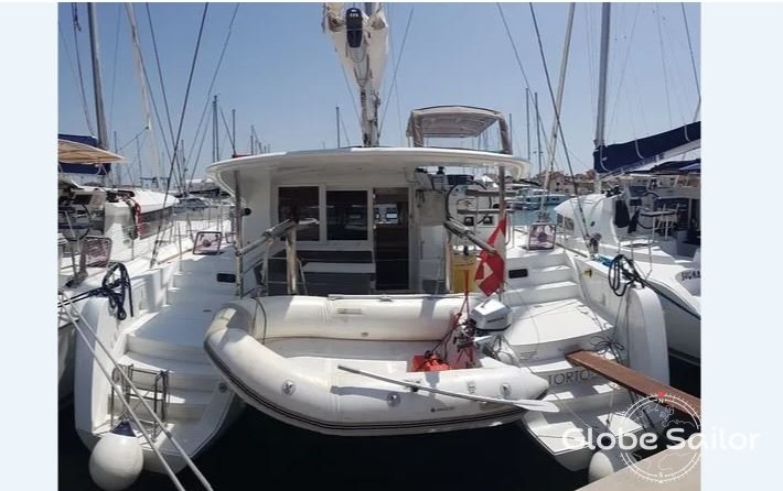 Lagoon 39
