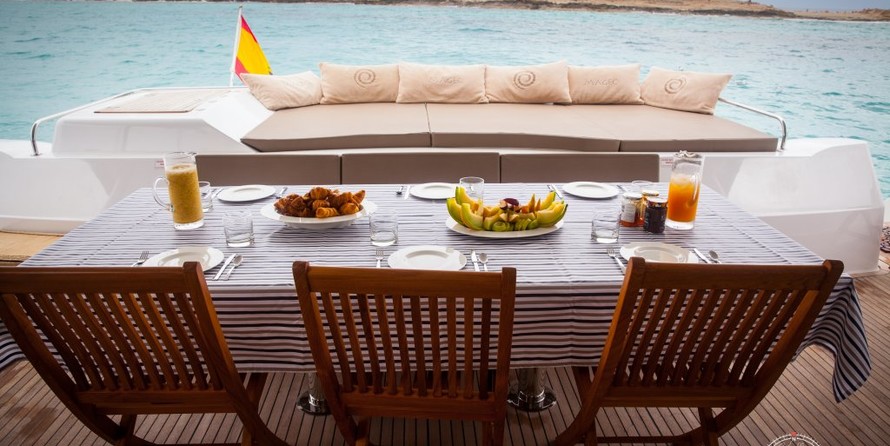 Fountaine pajot victoria 67