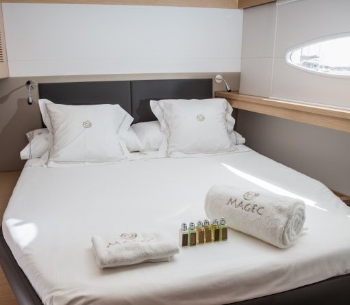 Fountaine pajot victoria 67