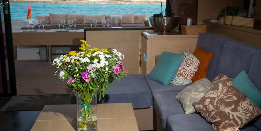 Fountaine pajot victoria 67