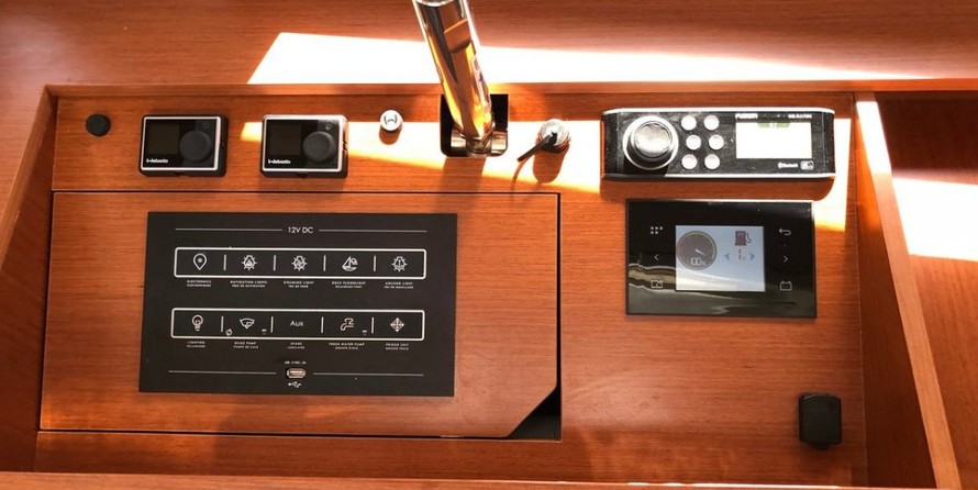 Beneteau Oceanis 51.1