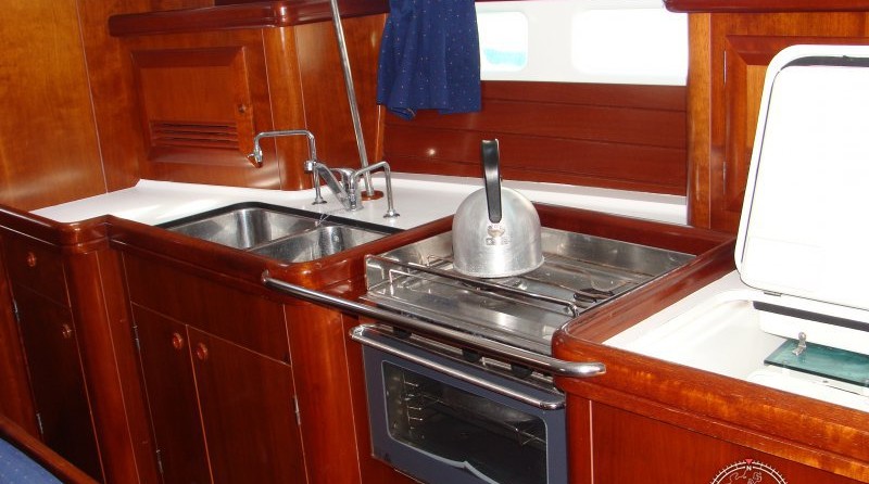 Beneteau Oceanis 423