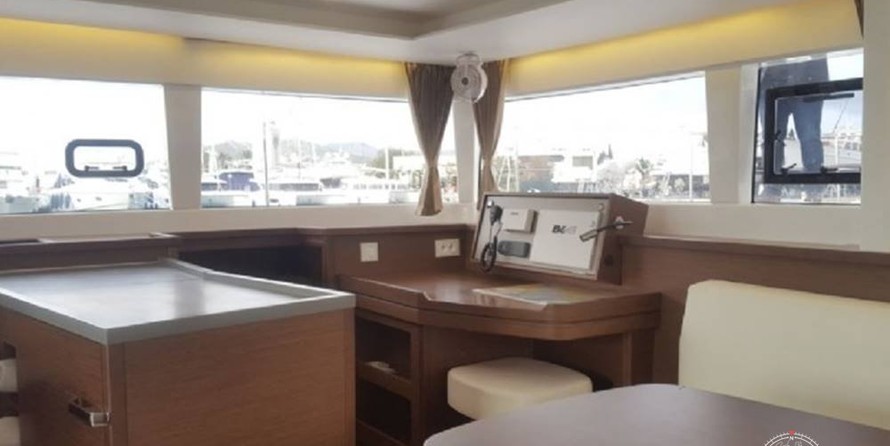 Lagoon 450