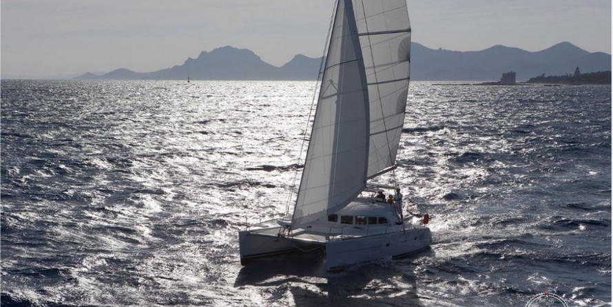 Lagoon 380
