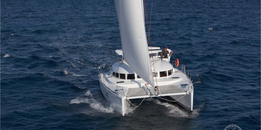 Lagoon 380