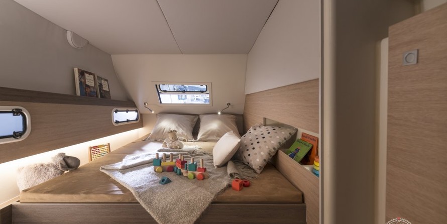 Bali catamarans 4.0 lounge