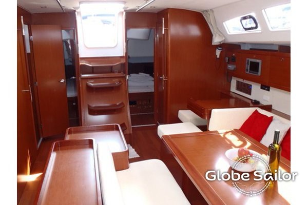 Beneteau Oceanis 50 Family