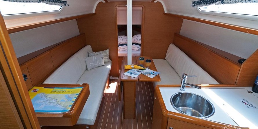Jeanneau Sun Odyssey 33i