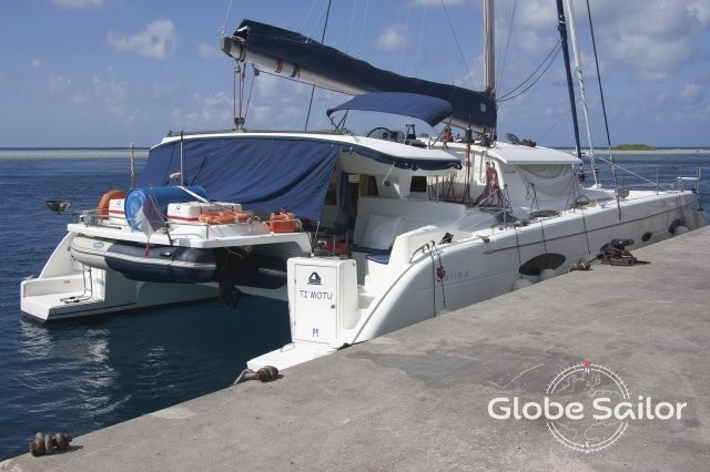 Fountaine Pajot Salina 48