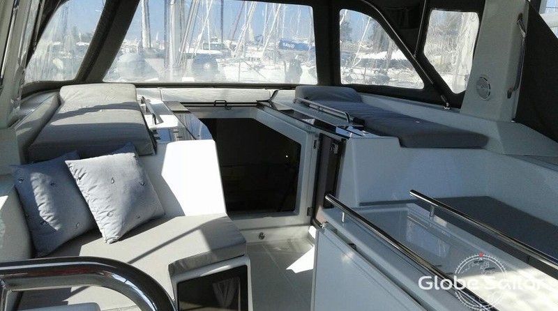 Beneteau Oceanis 55