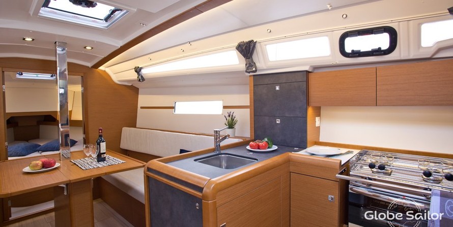 Jeanneau Sun Odyssey 349