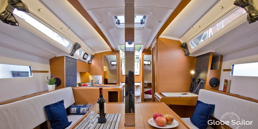 Jeanneau Sun Odyssey 349