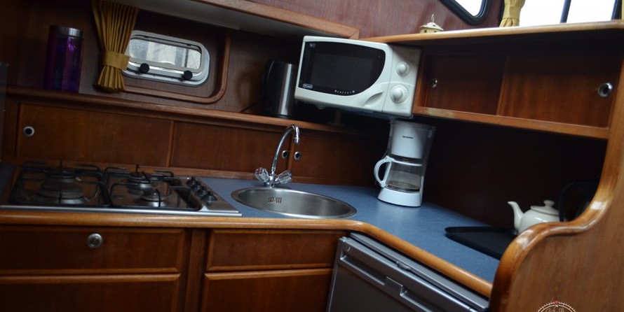 De Alm Almtrawler 1200 AD