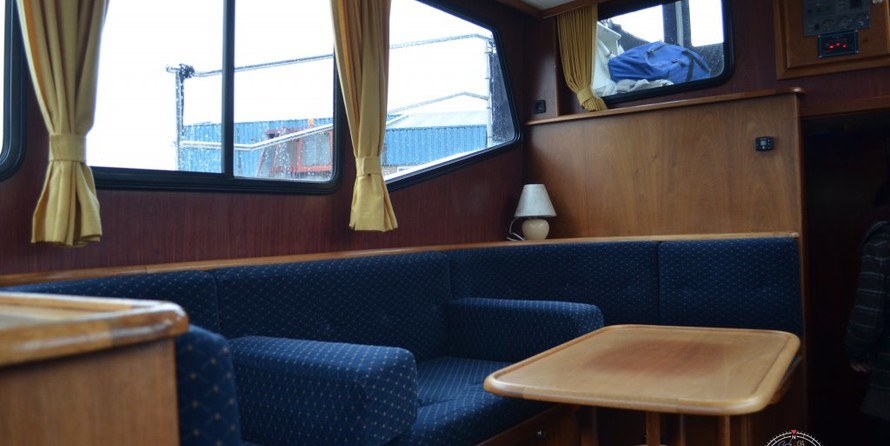 De Alm Almtrawler 1200 AD