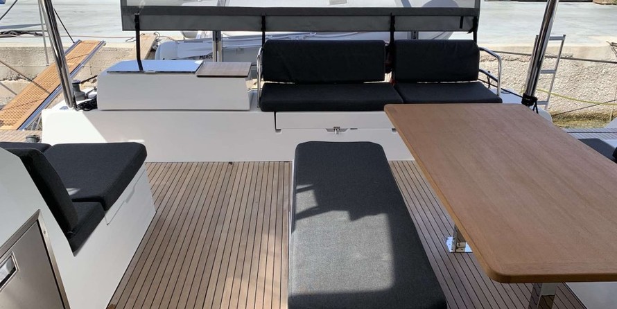 Fountaine Pajot Elba 45