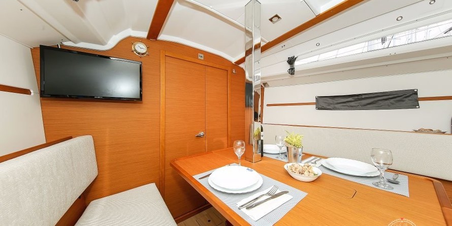 Jeanneau Sun Odyssey 349