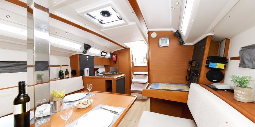 Jeanneau Sun Odyssey 349