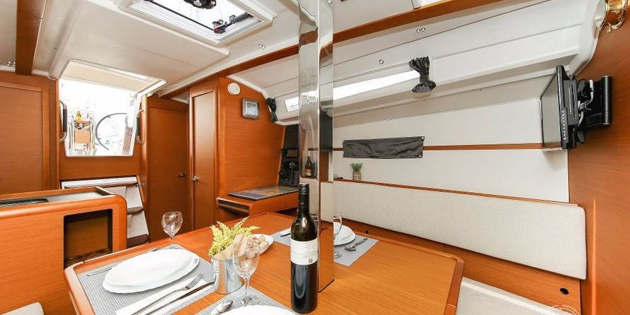 Jeanneau Sun Odyssey 349