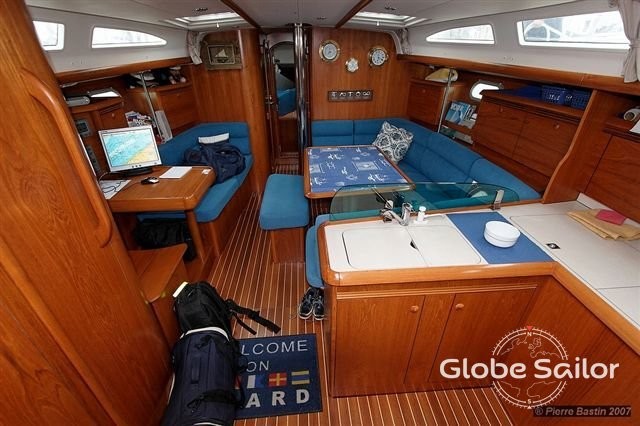 Jeanneau Sun Odyssey 43