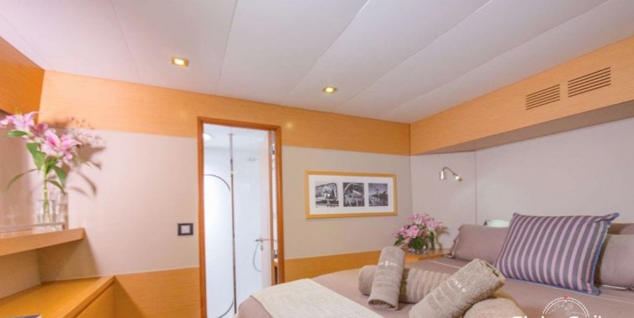 Fountaine Pajot Sanya 57