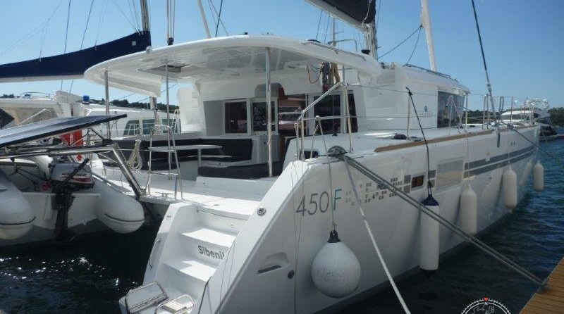 Lagoon 450 F