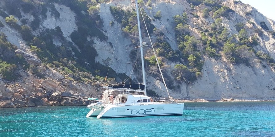 Lagoon 380