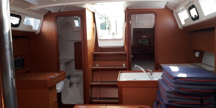 Dufour 360 Grand Large