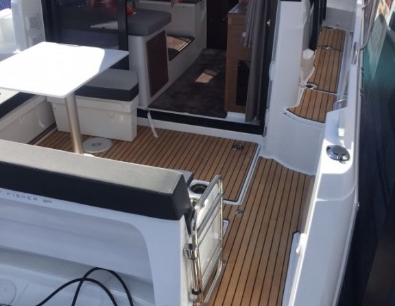 Jeanneau Merry Fisher 895