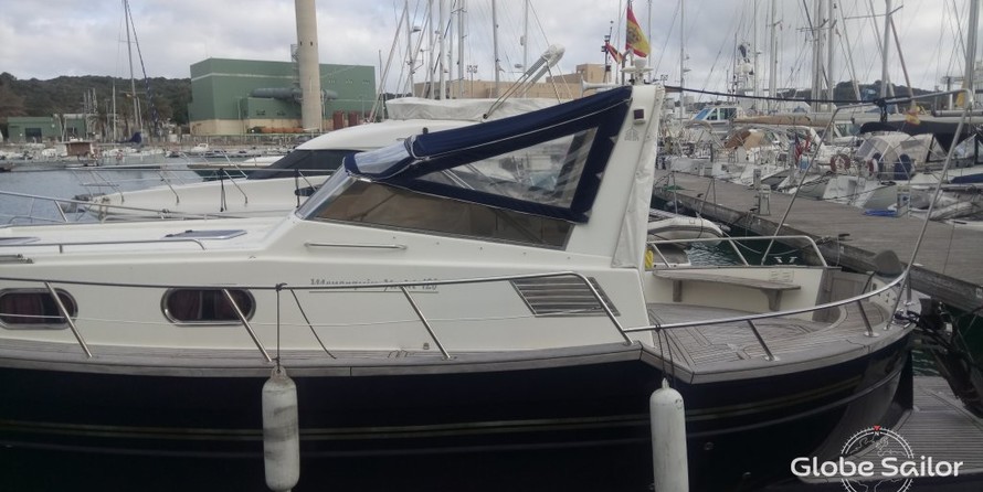 Menorquin Yacht 120