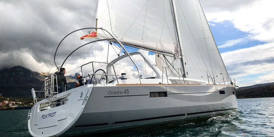 Beneteau Oceanis 45