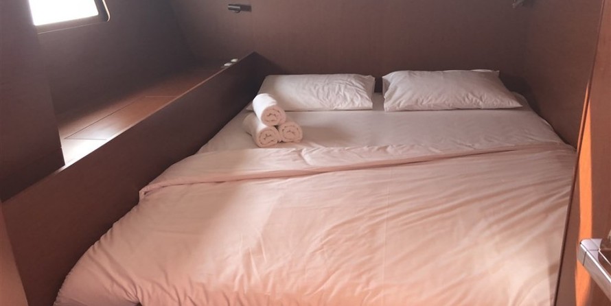 Beneteau Oceanis 51.1