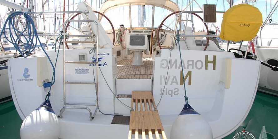 Beneteau Oceanis 43