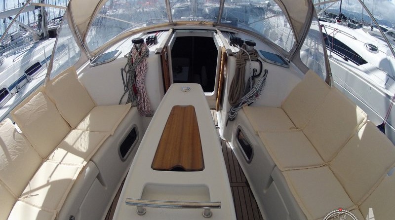 Beneteau Oceanis 43