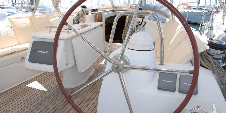 Beneteau Oceanis 43