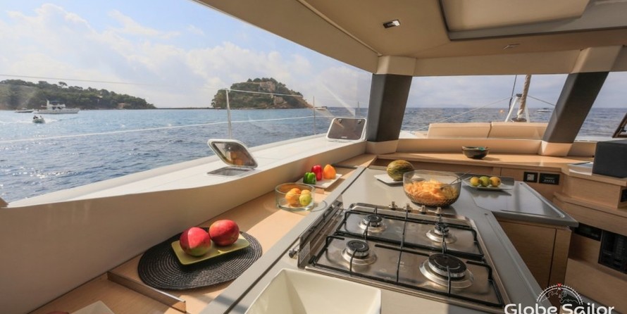 Fountaine Pajot Saba 50