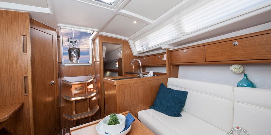 Bavaria 33 Cruiser