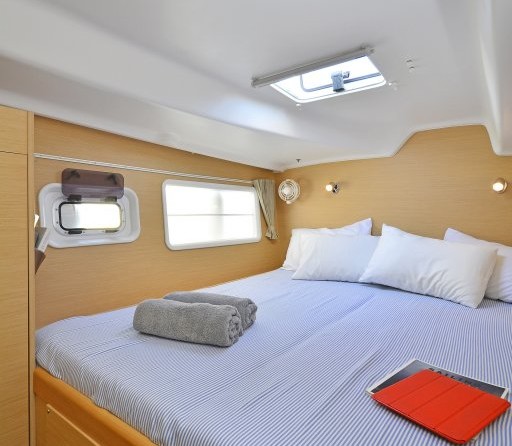 Lagoon 380