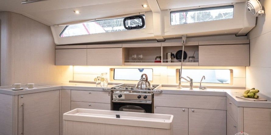 Beneteau Oceanis 46.1