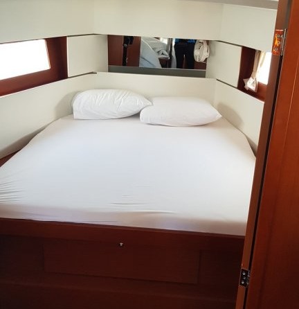 Beneteau Oceanis 38.1