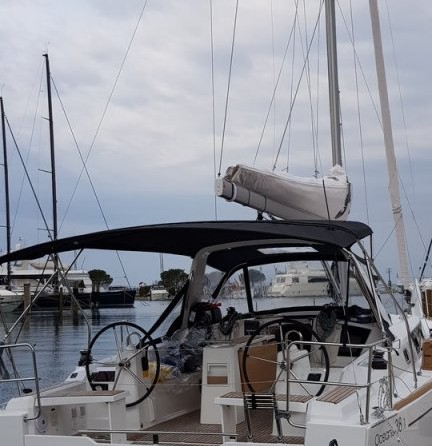 Beneteau Oceanis 38.1