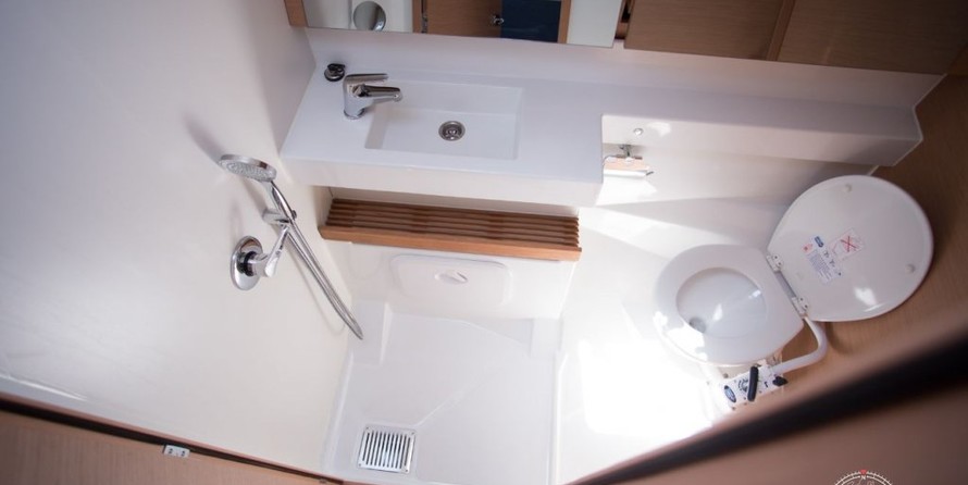 Jeanneau Sun Odyssey 440