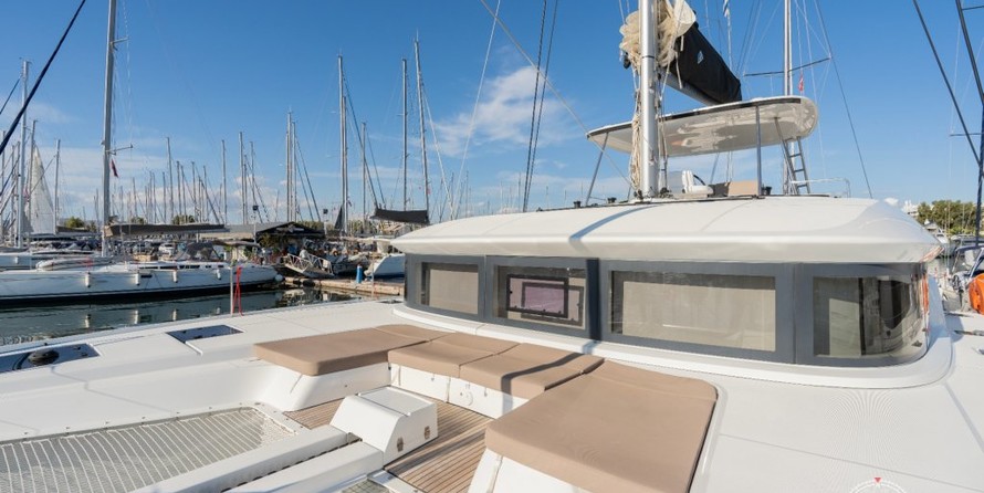 Lagoon 50