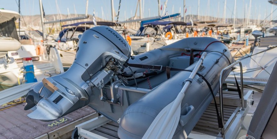 Lagoon 50