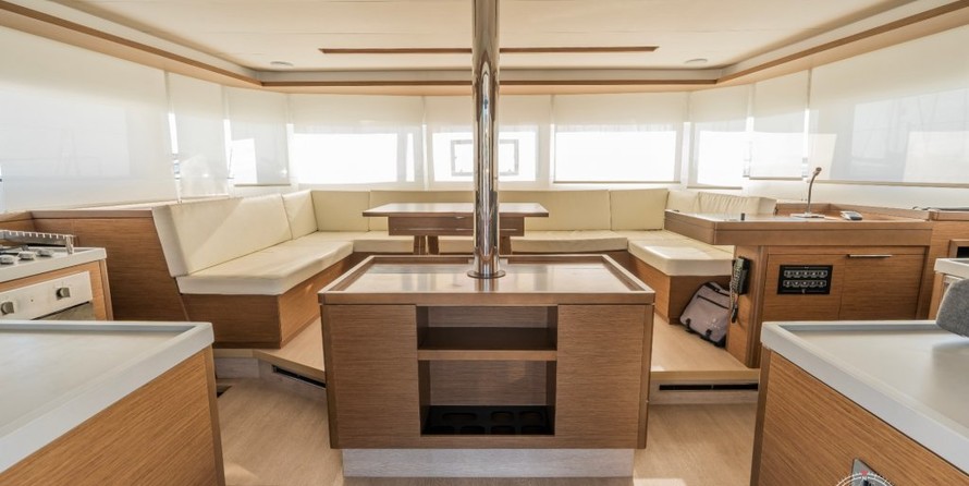 Lagoon 50
